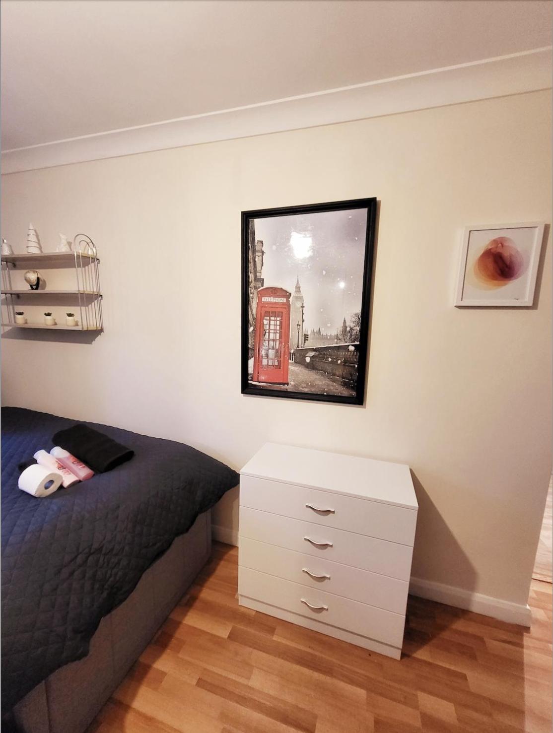 Huge And Affordable 3 Bedroom Flat In Hammersmith For 7 People With Welcome Breakfast London Exterior photo
